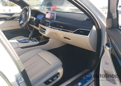 2020 BMW 740I z USA, uszkodzony, nr VIN WBA7T2C07LGF96961